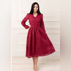 NWT RACHEL PARCELL LACE MAROON DRESS